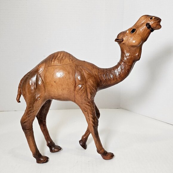 Mid Century Vintage Leather Wrapped Decorative Camel Figure 11 " X 13 " - Picture 1 of 9